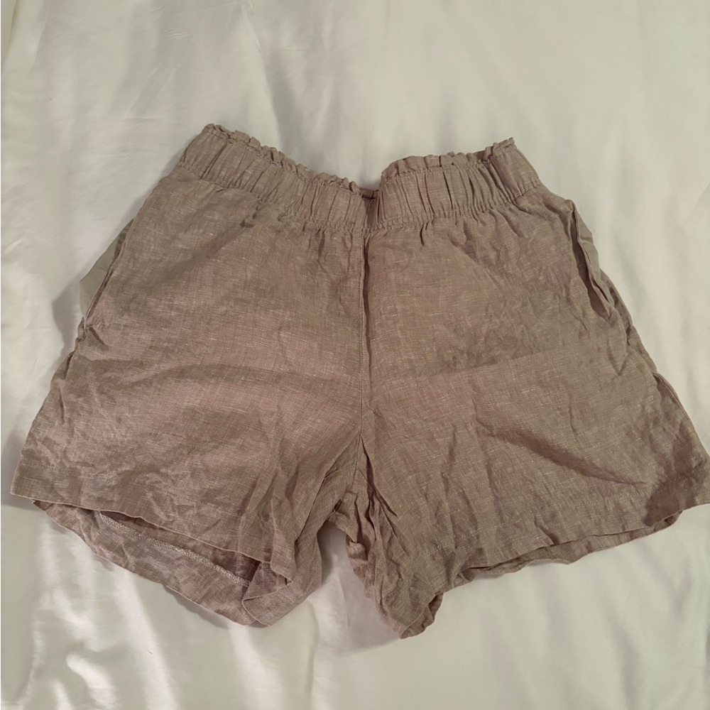 Quince Light Taupe High-Waist Linen-Blend Shorts